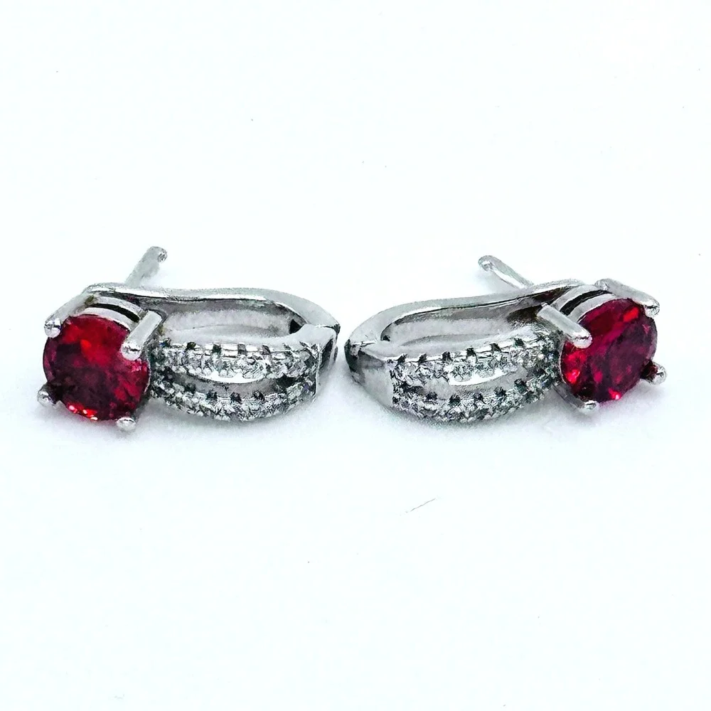 Vintage Silver Tone Red Stone Earrings Set Stud & Huggie Style‎ Crystal Sparkle